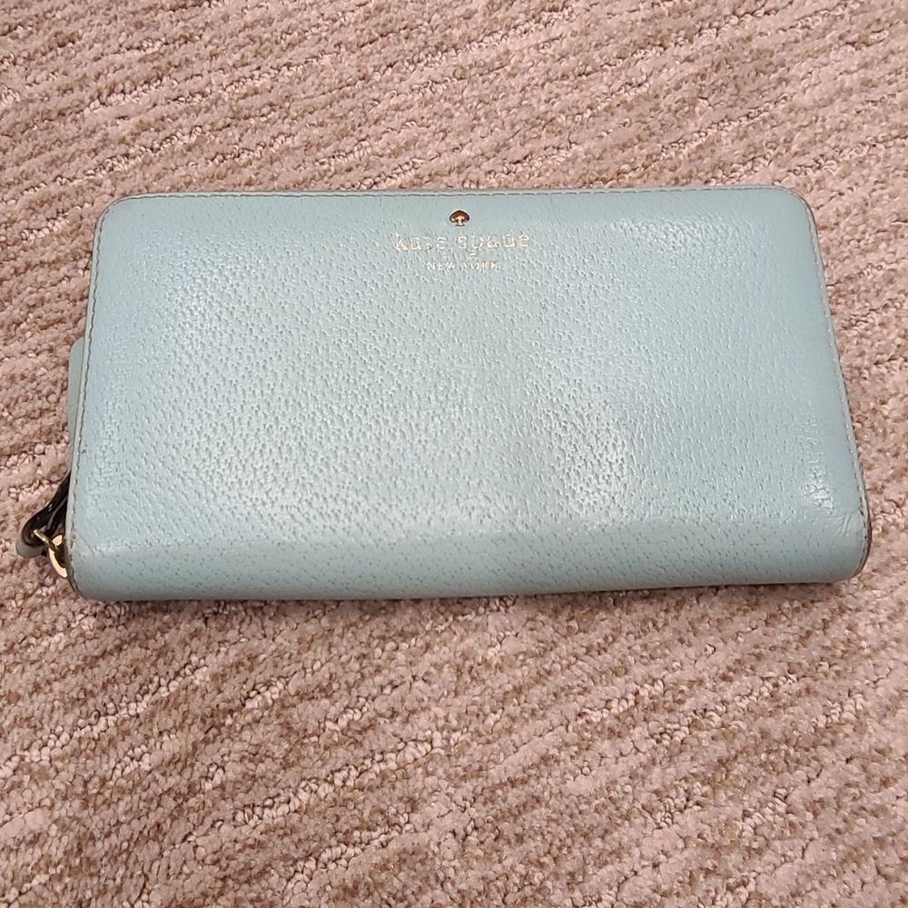 KATE SPADE zip around or continental wallet